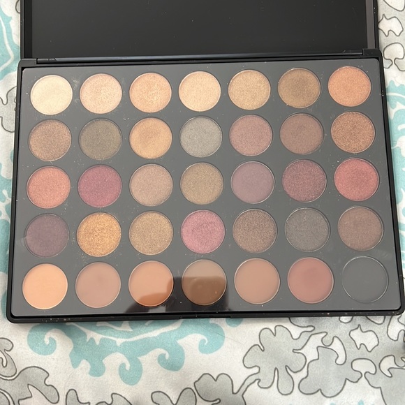 Morphe 35F palette - Picture 2 of 3